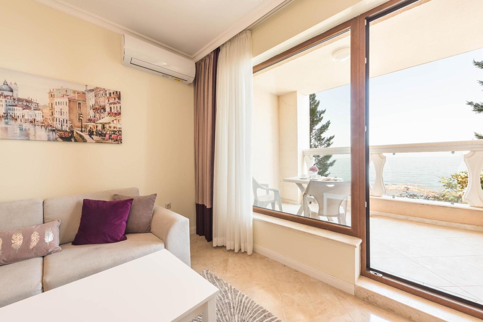 Luxurious And Panoramic Apartments At The Beach In La Mer Complex Zlate písky Exteriér fotografie
