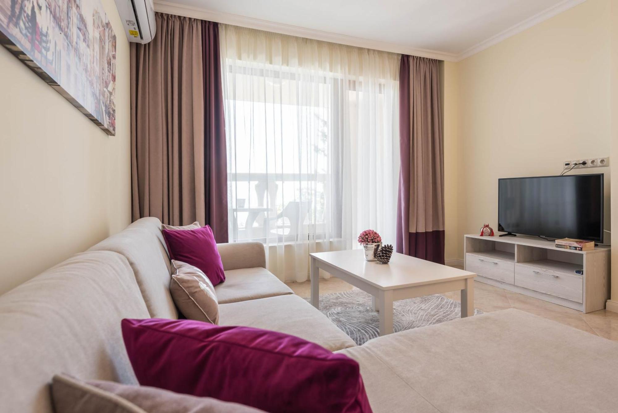 Luxurious And Panoramic Apartments At The Beach In La Mer Complex Zlate písky Exteriér fotografie